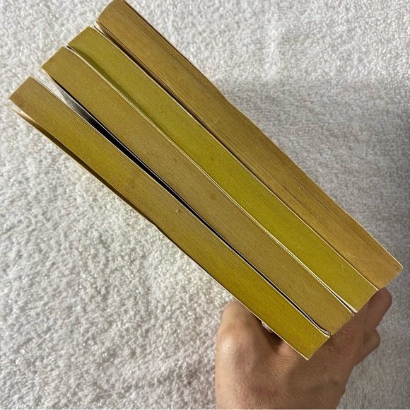 Vintage Longarm Action Western Romance Novel x4 - Picture 13 of 14